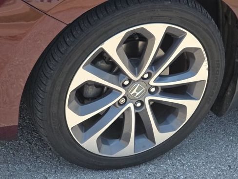 Used 2014 Honda Accord Sport image 10