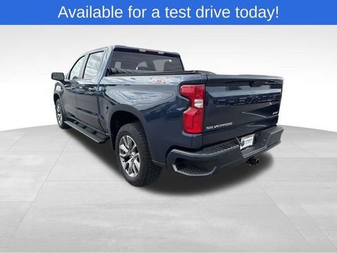 Used 2021 Chevrolet Silverado 1500 RST AWD/4WD image 3