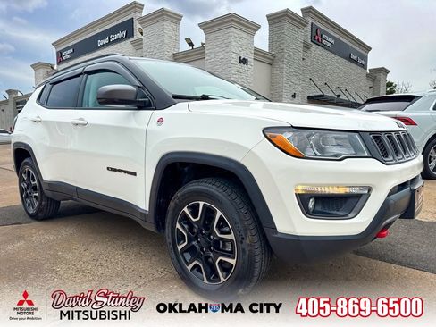 Used 2020 Jeep Compass Trailhawk AWD/4WD image 1