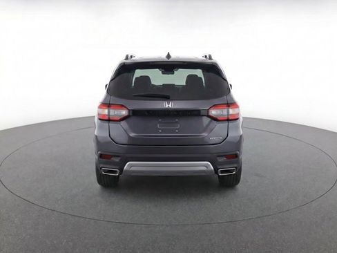 Used 2023 Honda Pilot Touring image 6