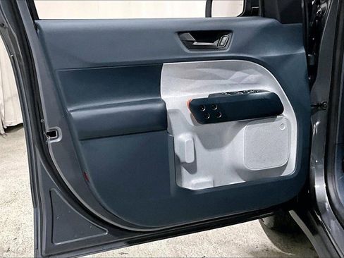 Certified 2024 Ford Maverick XLT image 25