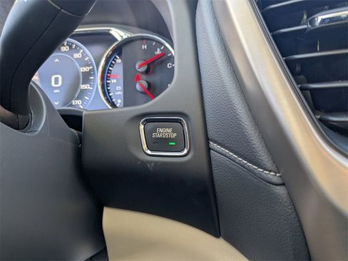 Certified 2023 GMC Acadia Denali w/ Denali Ultimate Package image 26