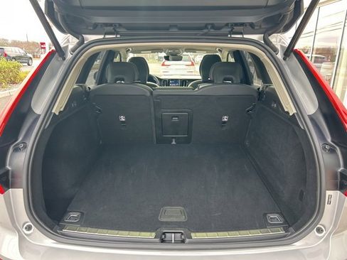 Certified 2025 Volvo XC60 B5 Plus image 11