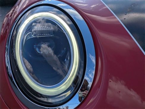 Used 2022 MINI Cooper S image 10