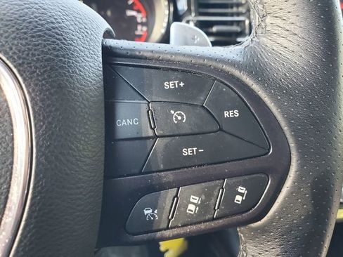 Used 2025 Dodge Durango R/T AWD/4WD image 8