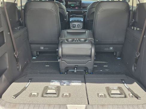 New 2026 Kia Carnival SX FWD image 15
