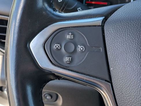 Used 2020 Chevrolet Traverse LT AWD/4WD image 19