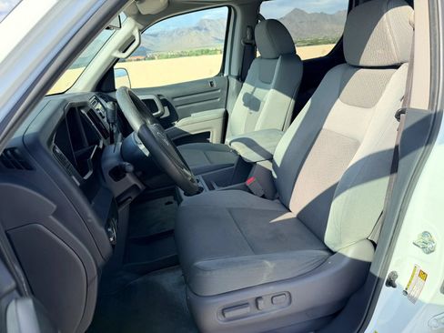 Used 2013 Honda Ridgeline RTS image 11