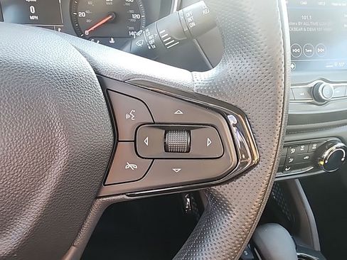 Used 2023 Chevrolet TrailBlazer LS image 17