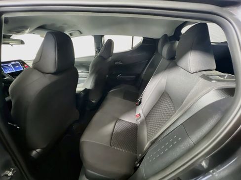 Used 2021 Toyota C-HR LE FWD image 26
