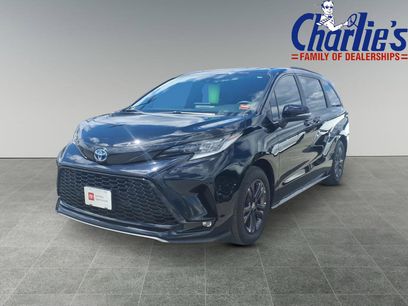 Used 2025 Toyota Sienna XSE w/ XSE Premium Package