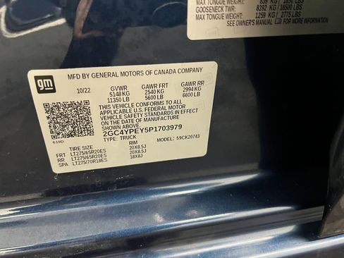 Used 2023 Chevrolet Silverado 2500 LTZ w/ LTZ Convenience Package image 19