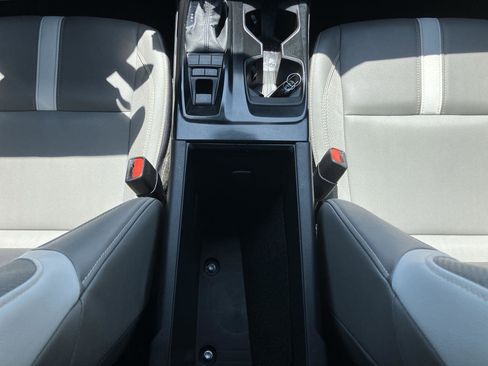 Used 2025 Toyota Camry SE w/ Multimedia Upgrade Package FWD image 17