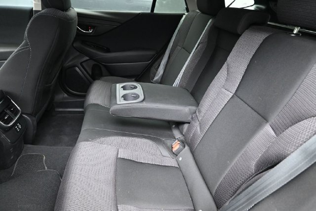 Used 2025 Subaru Outback Premium AWD/4WD image 20