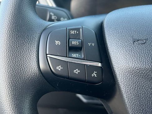 Used 2025 Ford Escape Active image 31