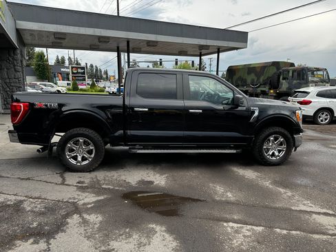 Used 2021 Ford F150 XLT w/ XTR Package image 5