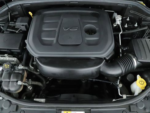 Used 2019 Jeep Grand Cherokee Limited image 16