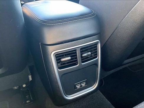 Used 2023 Dodge Charger Scat Pack w/ Harman/Kardon Audio Group RWD image 32