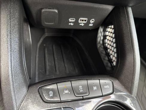 Used 2021 Chevrolet TrailBlazer ACTIV w/ Convenience Package image 22