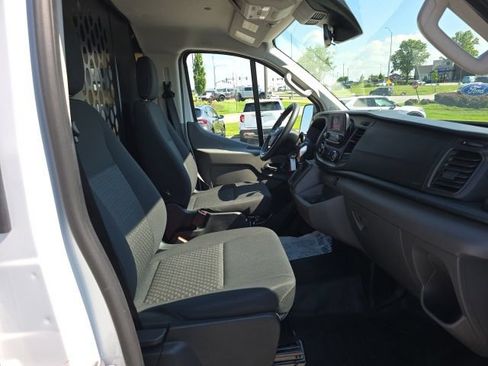 Used 2025 Ford Transit 250 Low Roof w/ Exterior Upgrade Package RWD image 22