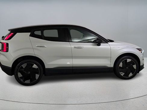New 2026 Volvo EX30 Plus w/ Protection Package Premier AWD/4WD image 8