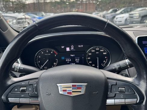 Used 2022 Cadillac CT5 Premium Luxury image 11