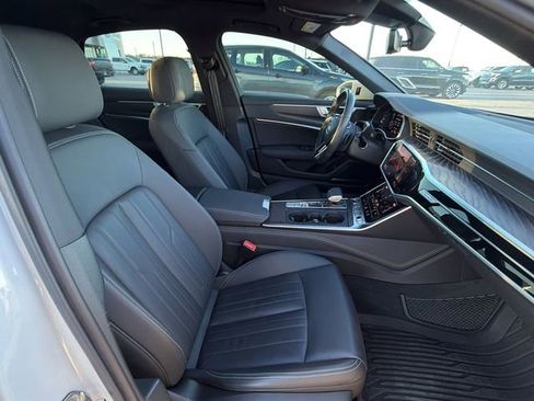 Used 2023 Audi A6 Premium Plus image 11