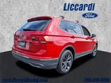 Used 2022 Volkswagen Tiguan SE image 2