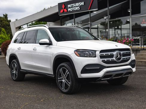 Used 2021 Mercedes-Benz GLS 450 4MATIC image 8