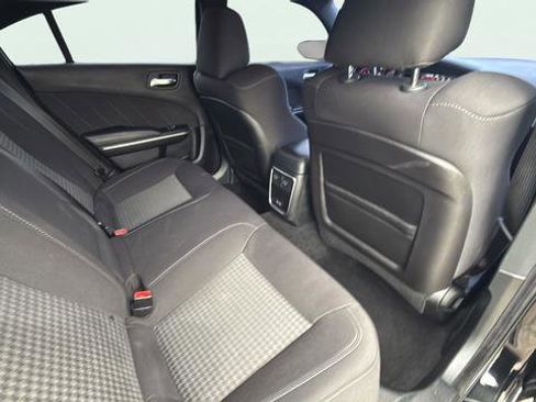 Used 2019 Dodge Charger Scat Pack w/ Navigation & Travel Group RWD image 23