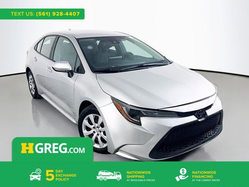 Used 2021 Toyota Corolla LE image 1