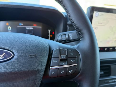 New 2025 Ford Maverick XLT w/ XLT Luxury Package image 23