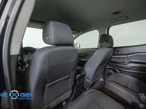 Used 2023 GMC Acadia AT4 w/ LPO, Floor Liner Package AWD/4WD image 29