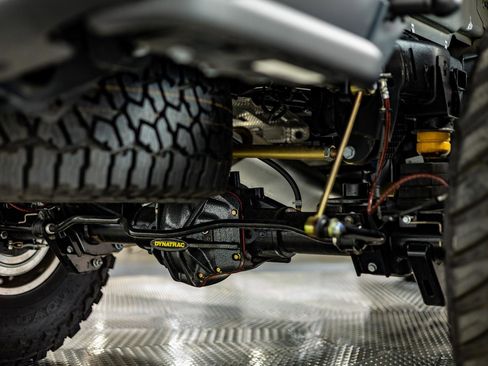 Used 2023 Jeep Gladiator Rubicon w/ Cold Weather Group image 17