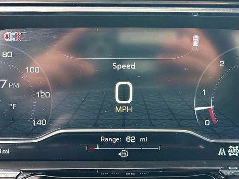 Used 2024 GMC Sierra 1500 SLT image 40