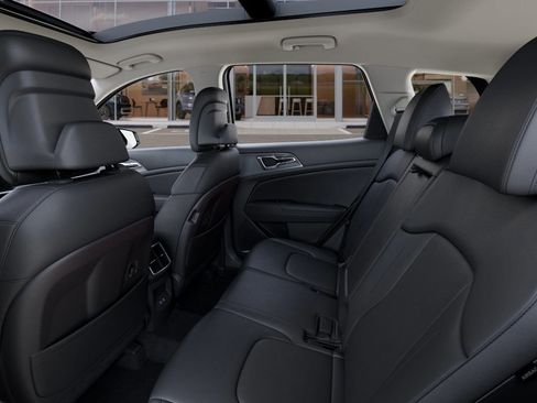 New 2026 Kia Sportage EX image 14
