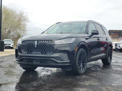 New 2026 Lincoln Aviator Reserve AWD/4WD image 2