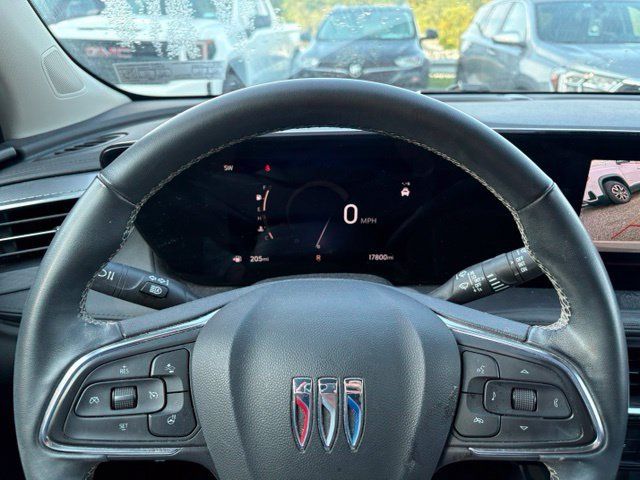 Used 2024 Buick Encore GX Preferred w/ Comfort Package AWD/4WD image 18