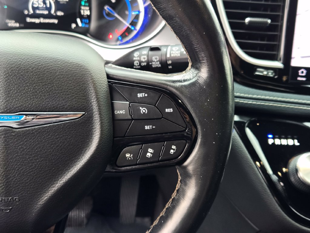 Used 2021 Chrysler Pacifica Touring-L w/ Uconnect Theater Family Group FWD image 52