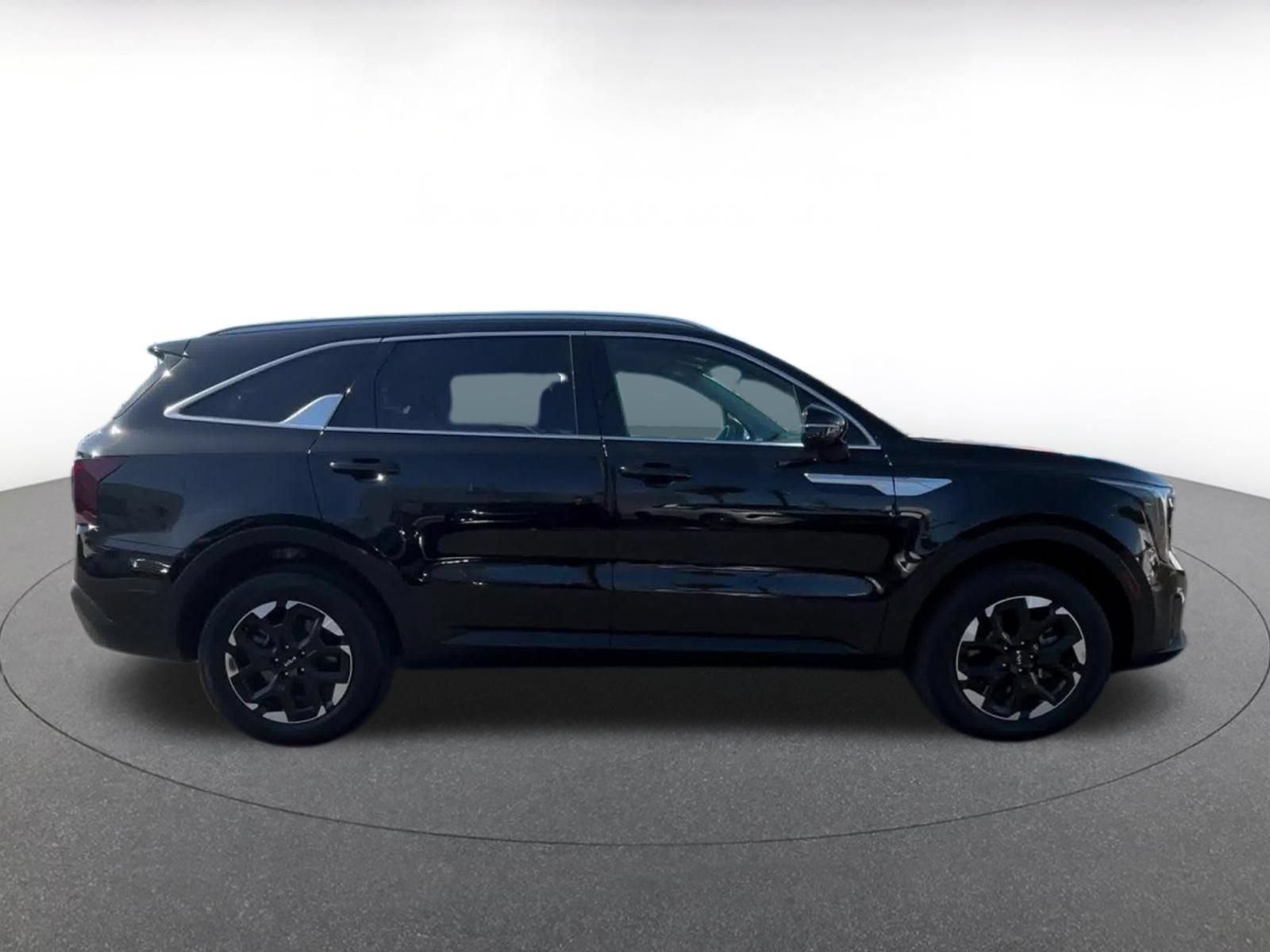 Used 2024 Kia Sorento S AWD/4WD image 15