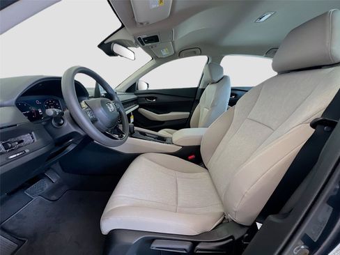 New 2026 Honda Accord LX image 5