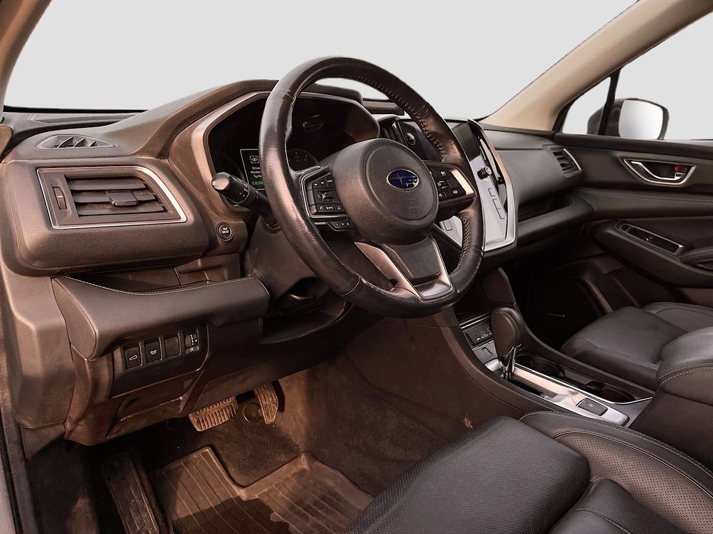 Used 2023 Subaru Ascent Limited w/ Technology Package AWD/4WD image 9