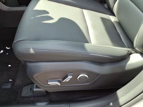 New 2026 Hyundai Santa Fe Limited AWD/4WD image 12