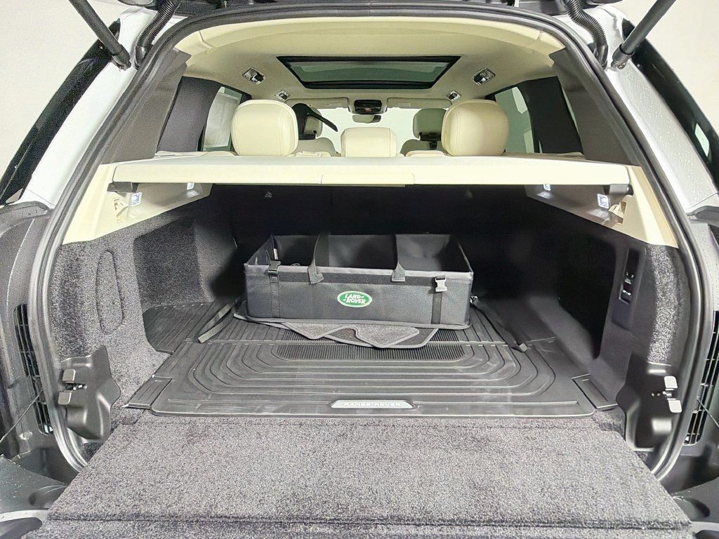 New 2026 Land Rover Range Rover SE AWD/4WD image 28