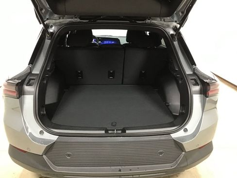 New 2026 Chevrolet Equinox EV LT image 26