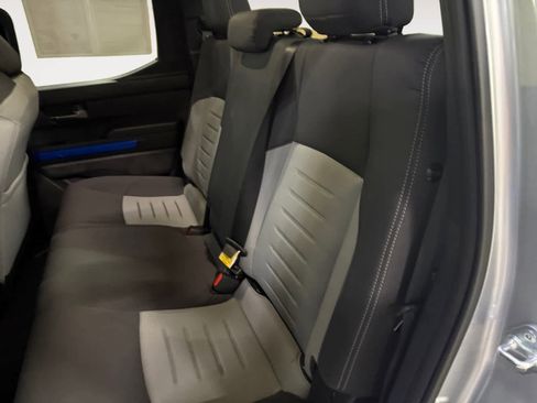 Used 2024 Toyota Tacoma TRD Sport image 17