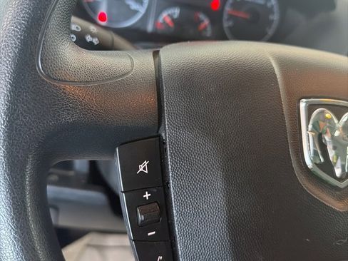 Used 2018 RAM ProMaster 2500 image 25