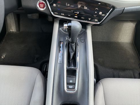 Used 2017 Honda HR-V EX image 21