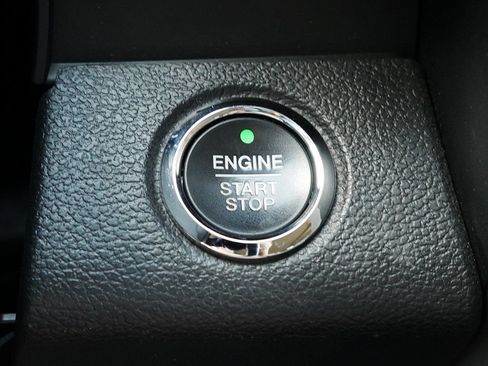 Used 2016 Ford F150 Lariat w/ Equipment Group 502A Luxury AWD/4WD image 35