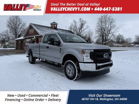 Used 2022 Ford F250 XL w/ Power Equipment Group image 1